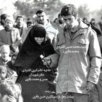 عکسی از سپهبد باقری و مادرش بر مزار برادر شهیدش